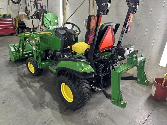 Image of John Deere 1025R equipment image 1