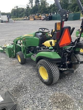 Image of John Deere 1025R equipment image 2