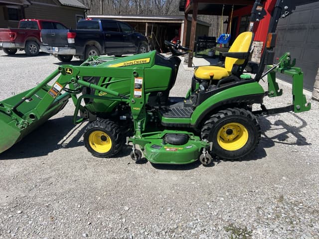 Image of John Deere 1025R equipment image 4