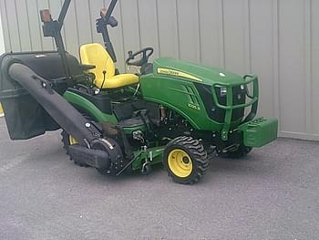 2018 John Deere 1025R Equipment Image0