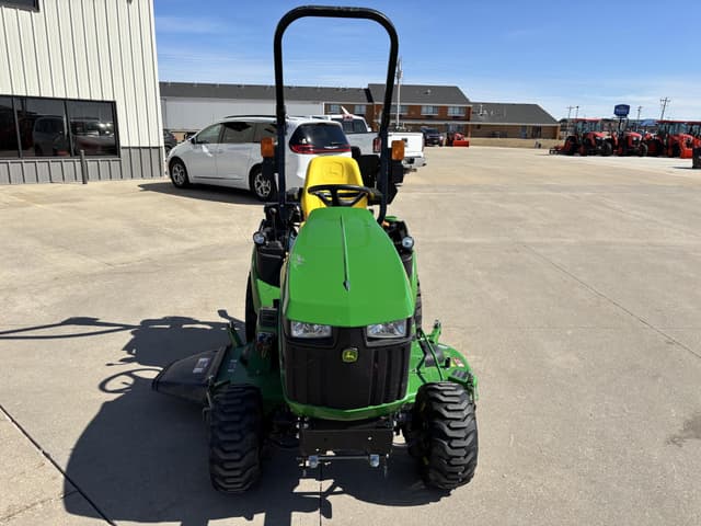 Image of John Deere 1025R equipment image 2