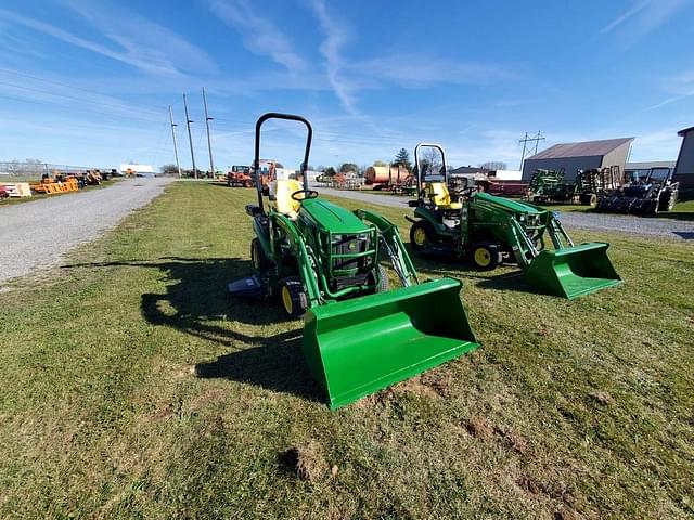 Image of John Deere 1025R equipment image 1