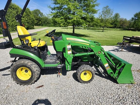 Image of John Deere 1025R Primary image