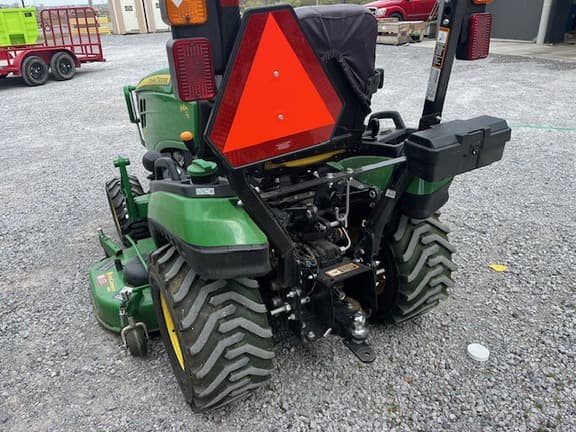 Image of John Deere 1025R equipment image 4