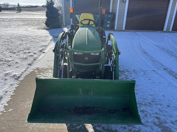 Image of John Deere 1025R equipment image 2