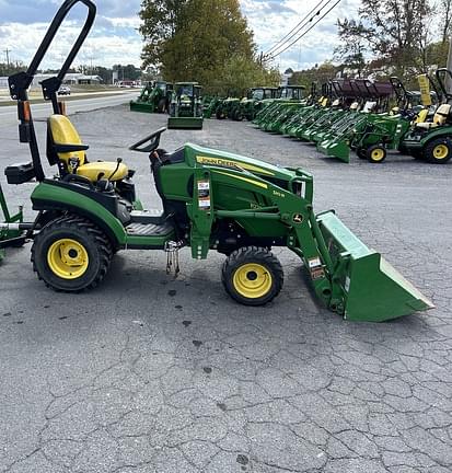 Image of John Deere 1025R equipment image 1