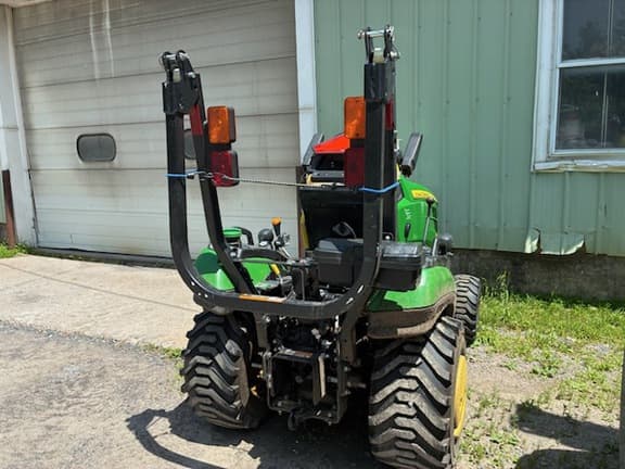 Image of John Deere 1025R equipment image 2