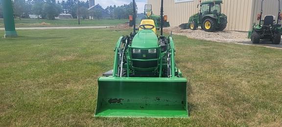 Image of John Deere 1025R equipment image 2