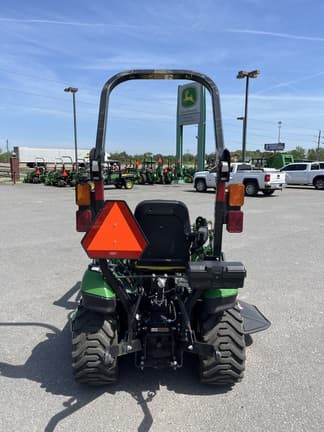 Image of John Deere 1025R equipment image 3