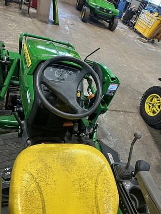 Image of John Deere 1025R equipment image 3