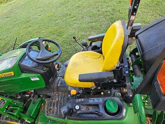 Image of John Deere 1025R equipment image 2