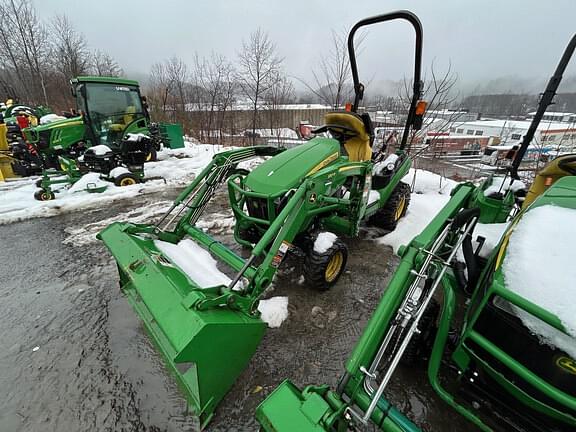 Image of John Deere 1025R equipment image 1