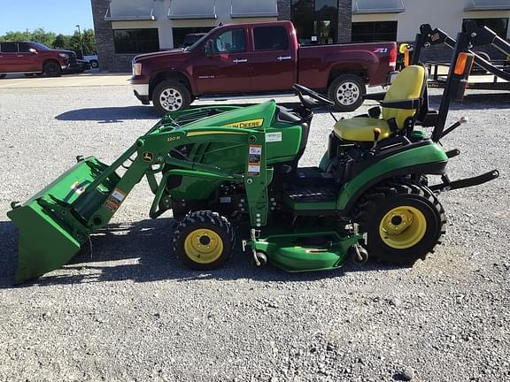 Image of John Deere 1025R Image 0