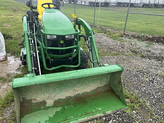 Image of John Deere 1025R Primary image