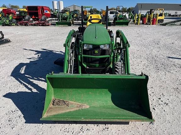 Image of John Deere 1025R equipment image 2