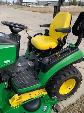 Image of John Deere 1025R equipment image 4