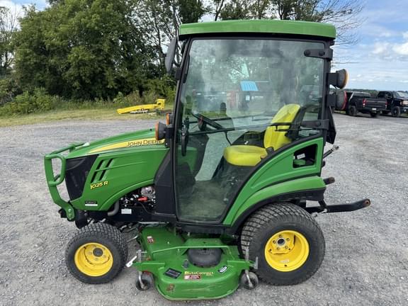 Image of John Deere 1025R Primary image