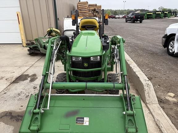 Image of John Deere 1025R equipment image 1