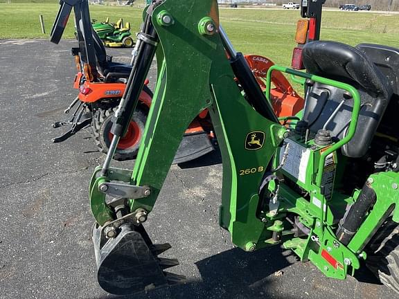 Image of John Deere 1025R equipment image 4
