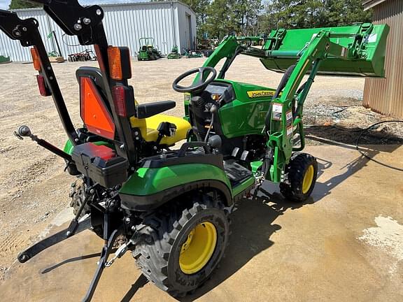 Image of John Deere 1025R equipment image 2