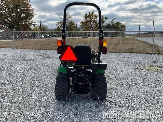 Image of John Deere 1025R equipment image 3