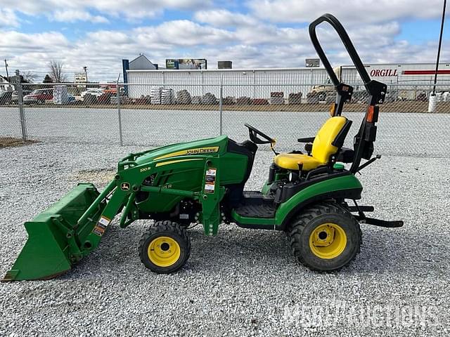 Image of John Deere 1025R equipment image 1