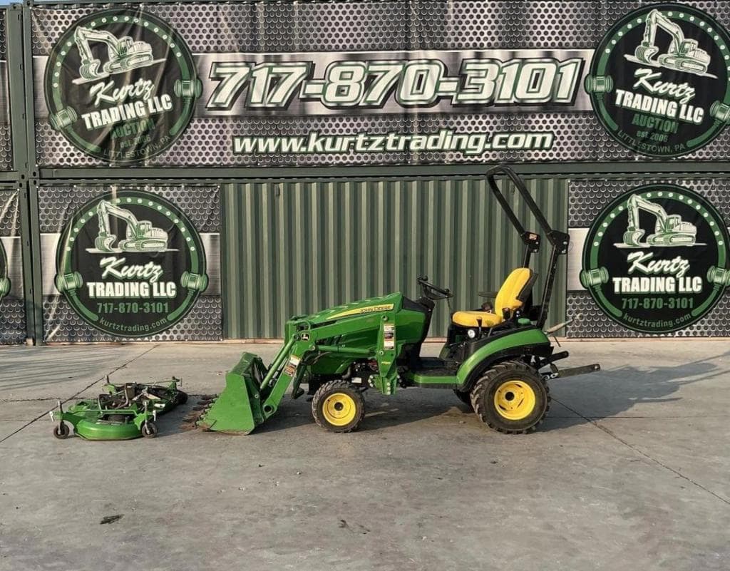Image of John Deere 1025R Primary image