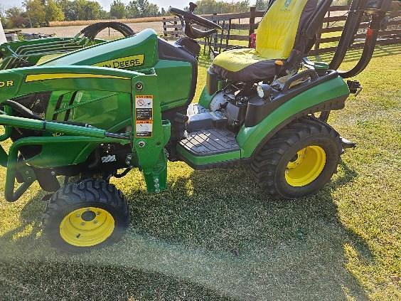 Image of John Deere 1025R Primary image