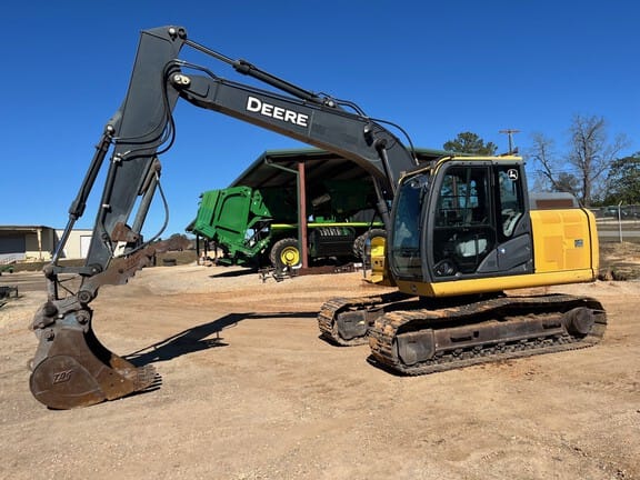 2018 John Deere 130G Equipment Image0