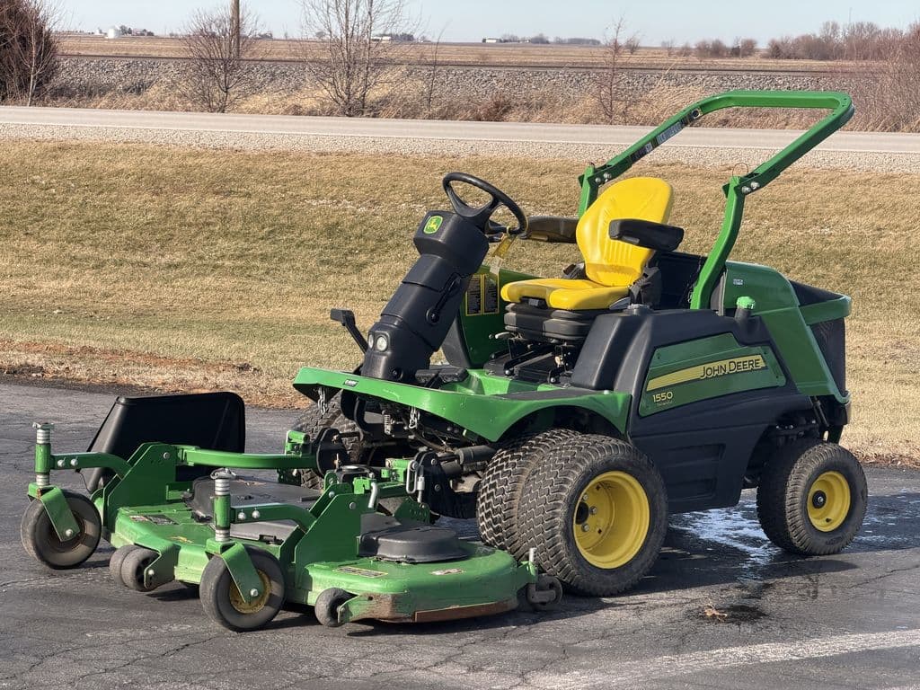 Image of John Deere 1550 Primary image