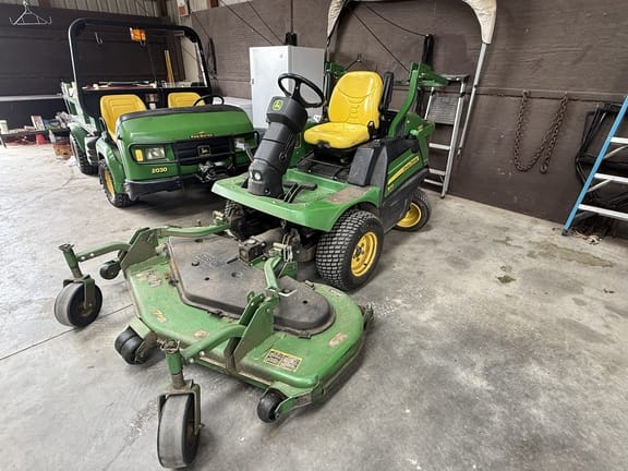 2018 John Deere 1570 Equipment Image0