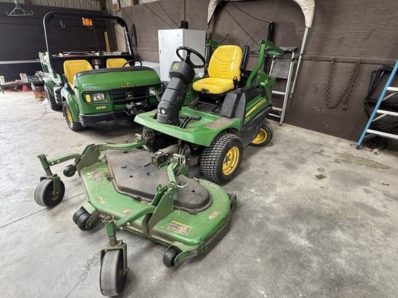 Image of John Deere 1570 Primary image