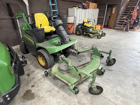Image of John Deere 1570 equipment image 1