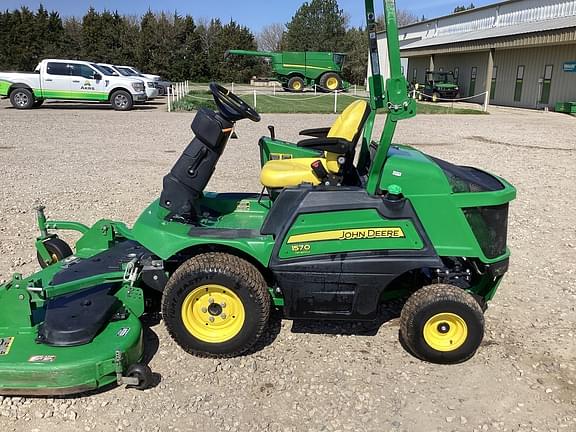 Image of John Deere 1570 equipment image 3