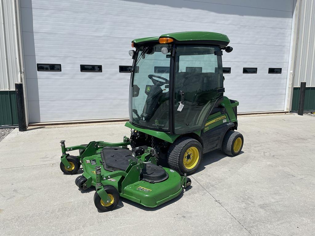 Image of John Deere 1575 Primary image