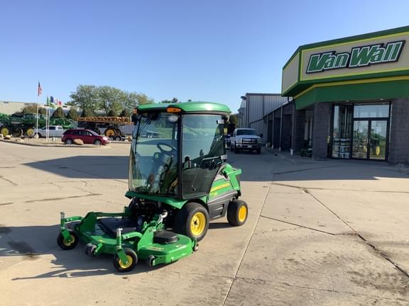 Image of John Deere 1575 equipment image 1