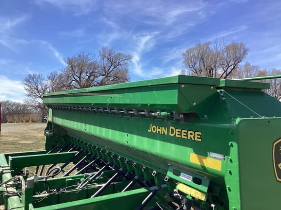Image of John Deere 1590 equipment image 3
