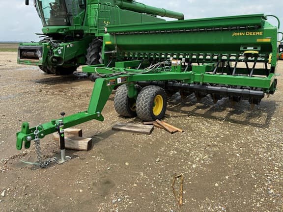 Image of John Deere 1590 equipment image 2