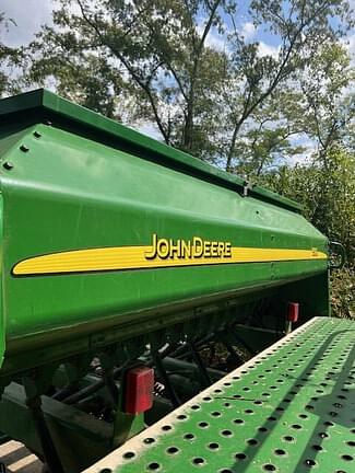 Image of John Deere 1590 equipment image 3