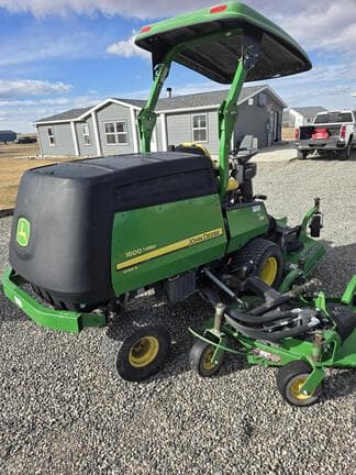 Image of John Deere 1600 Turbo II equipment image 3