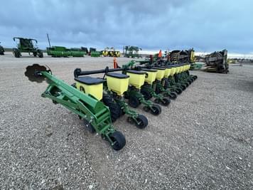 Main image John Deere 1725