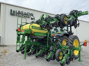 Main image John Deere 1725C 3