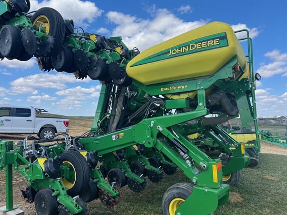 Main image John Deere 1725