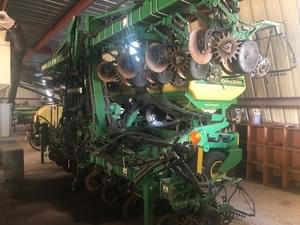 2018 John Deere 1725 CCS Image
