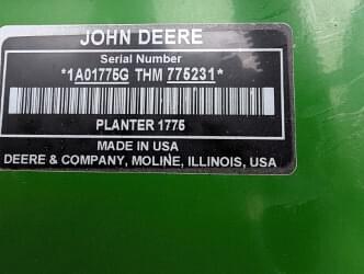 Image of John Deere 1775 equipment image 1