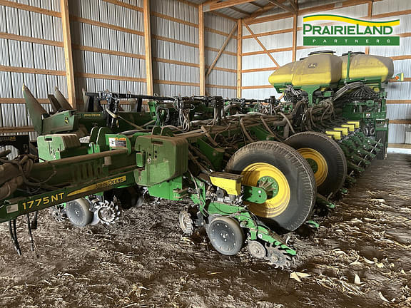 Image of John Deere 1775 Primary image