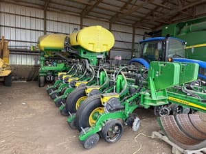 2018 John Deere 1775 Image