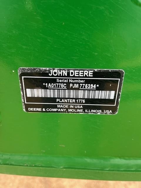 Image of John Deere 1775 equipment image 1