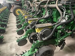 Main image John Deere 1775 22