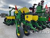 Thumbnail image John Deere 1775 7